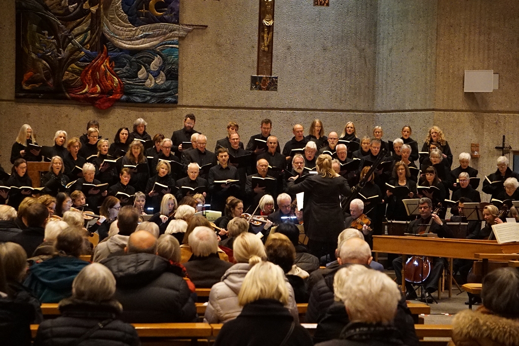 Evangelische Kantorei in der katholischen Kirche in Gummersbach 